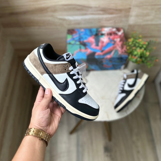 NIKE SB DUNK MOCHA LOW