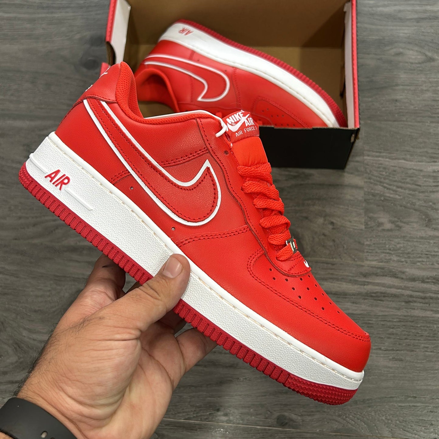 NIKE AIRFORCE ONE RED