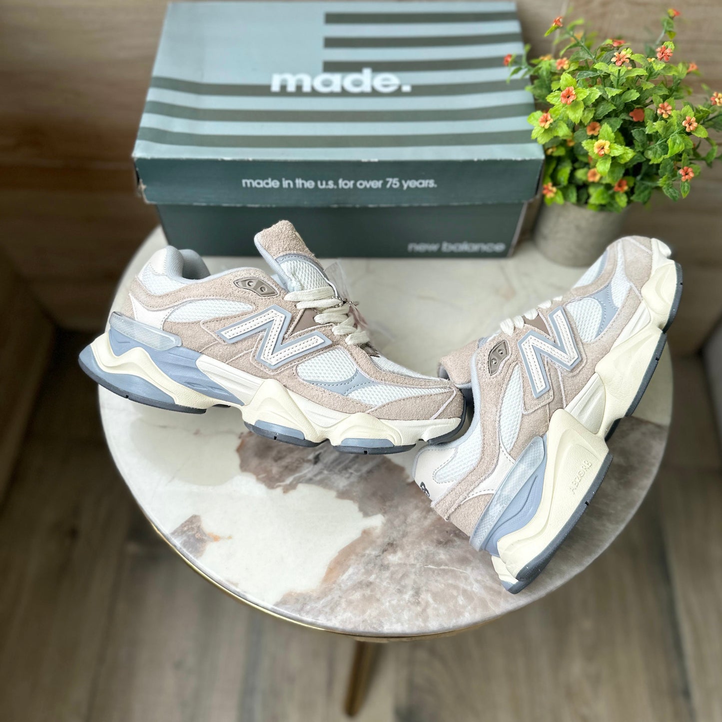 NEW BALANCE 9060 GREY QUARTZ