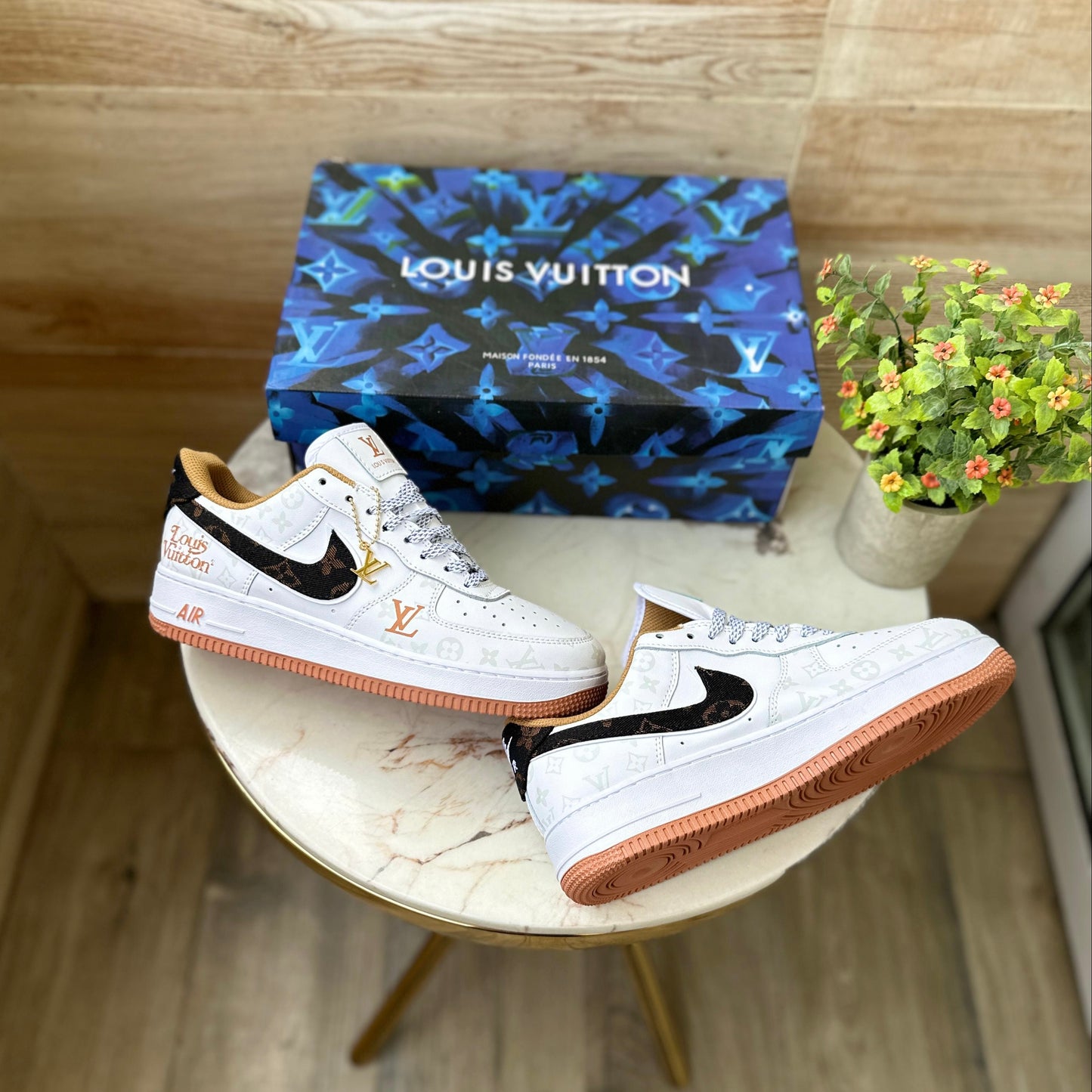 NIKE AIRFORCE LOUIS VUITTION 2024