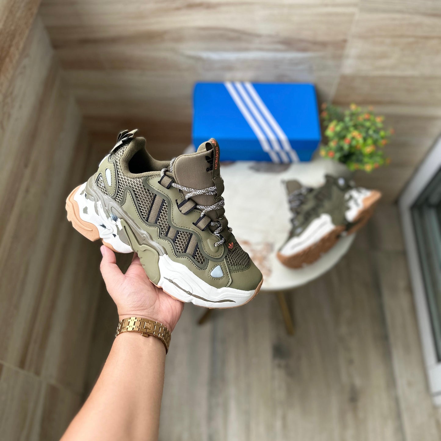 ADIDAS ORGINALS OZTHEMIS