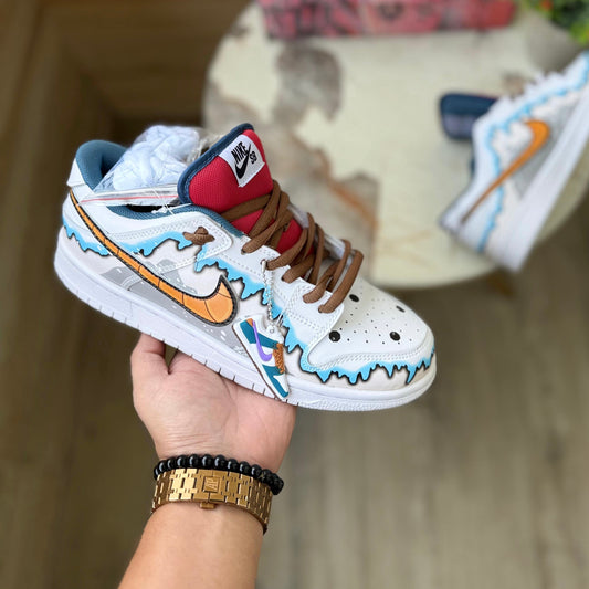 NIKE SB DUNK SNOWMAN