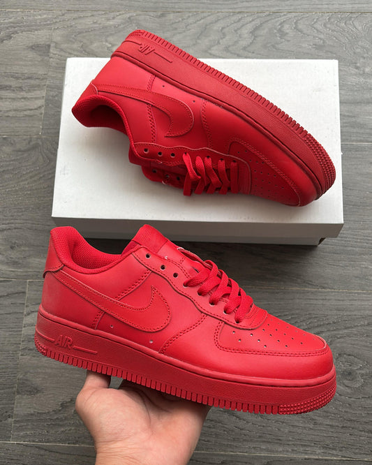 Nike airforce 1 all red