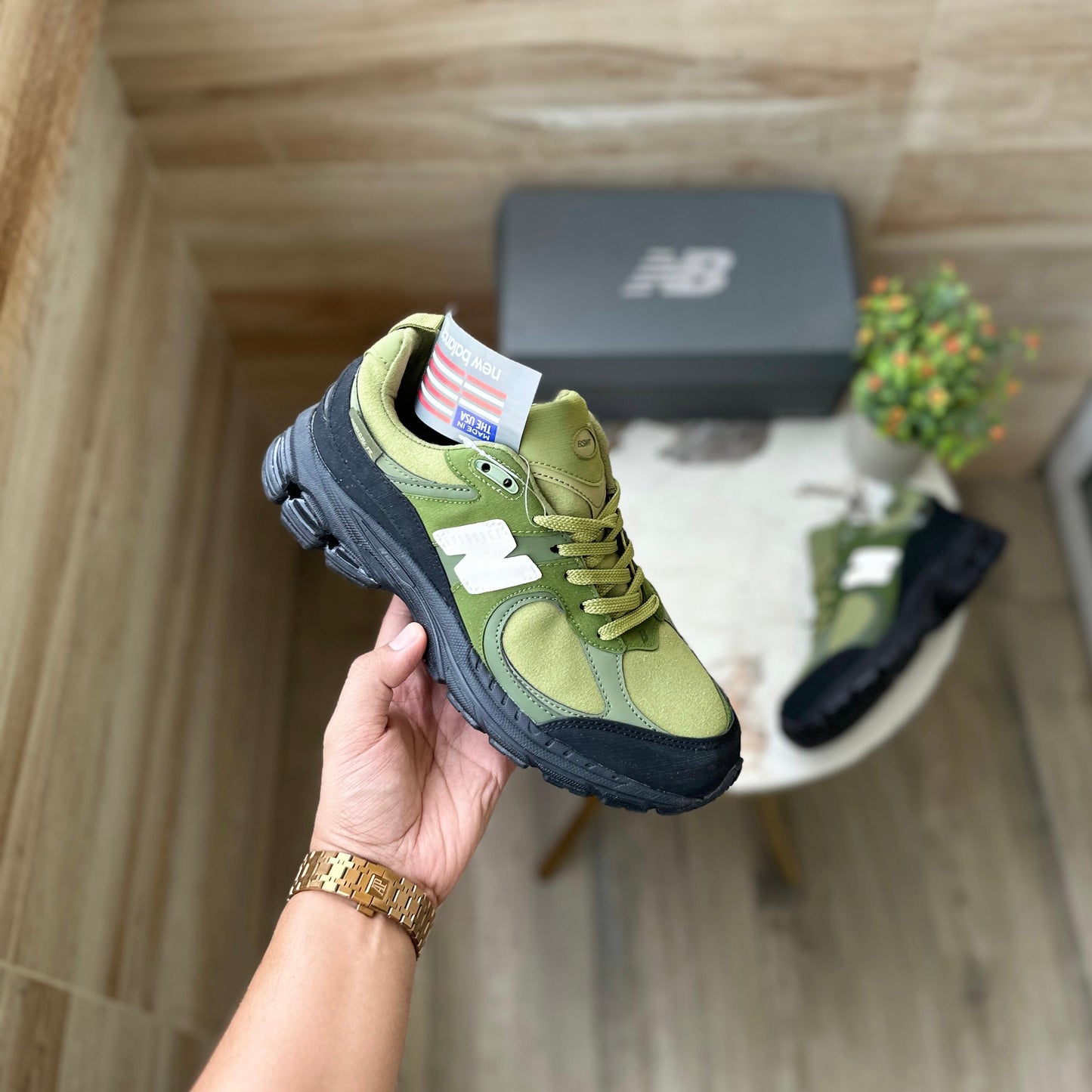 NEW BALANCE 2002 THE BASEMENT MOSS GREEN