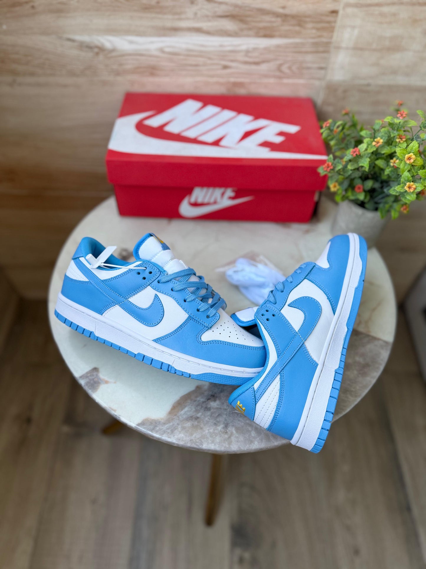 Nike sb dunk university blue