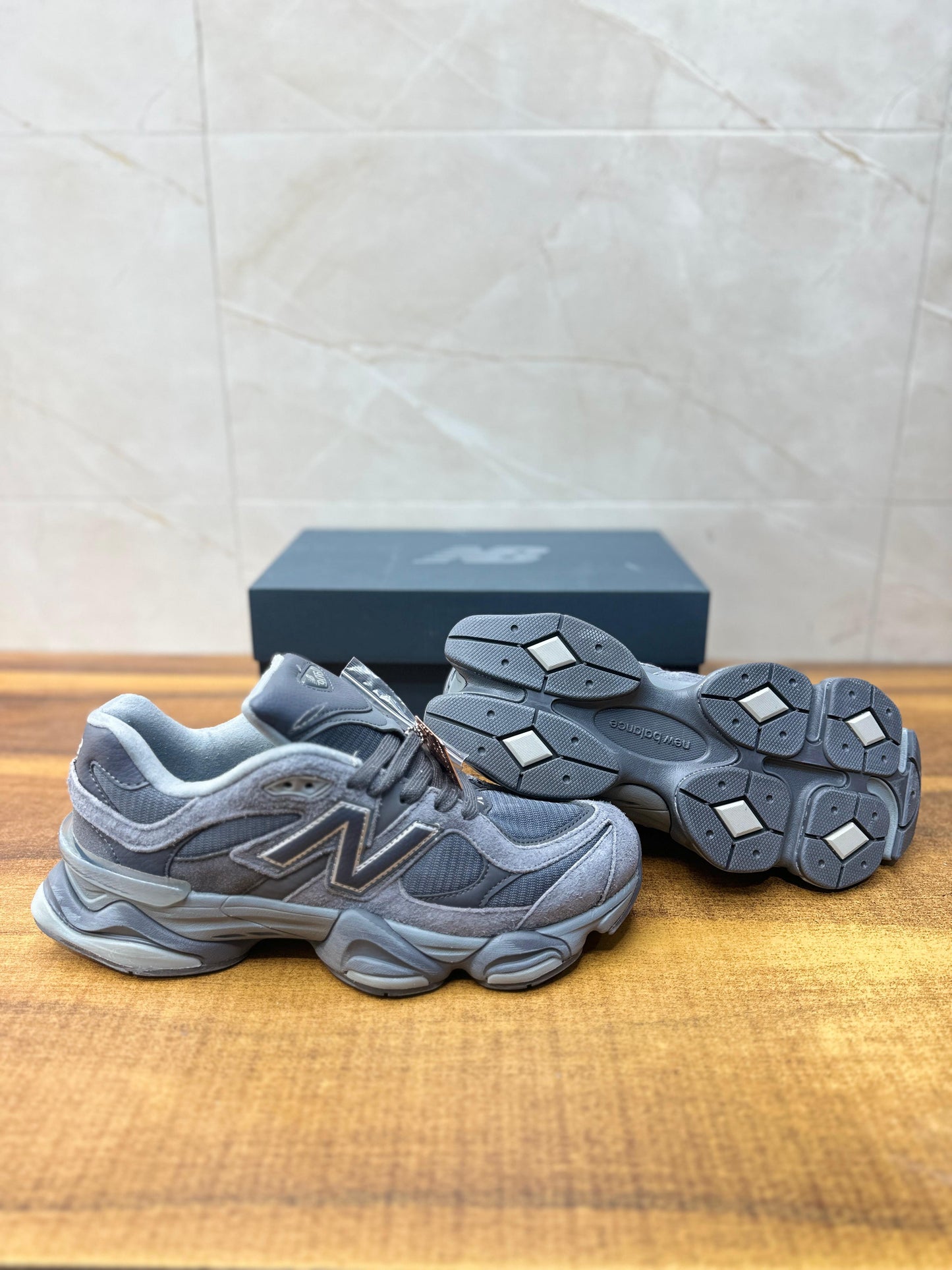 New balance 9060 full grey
