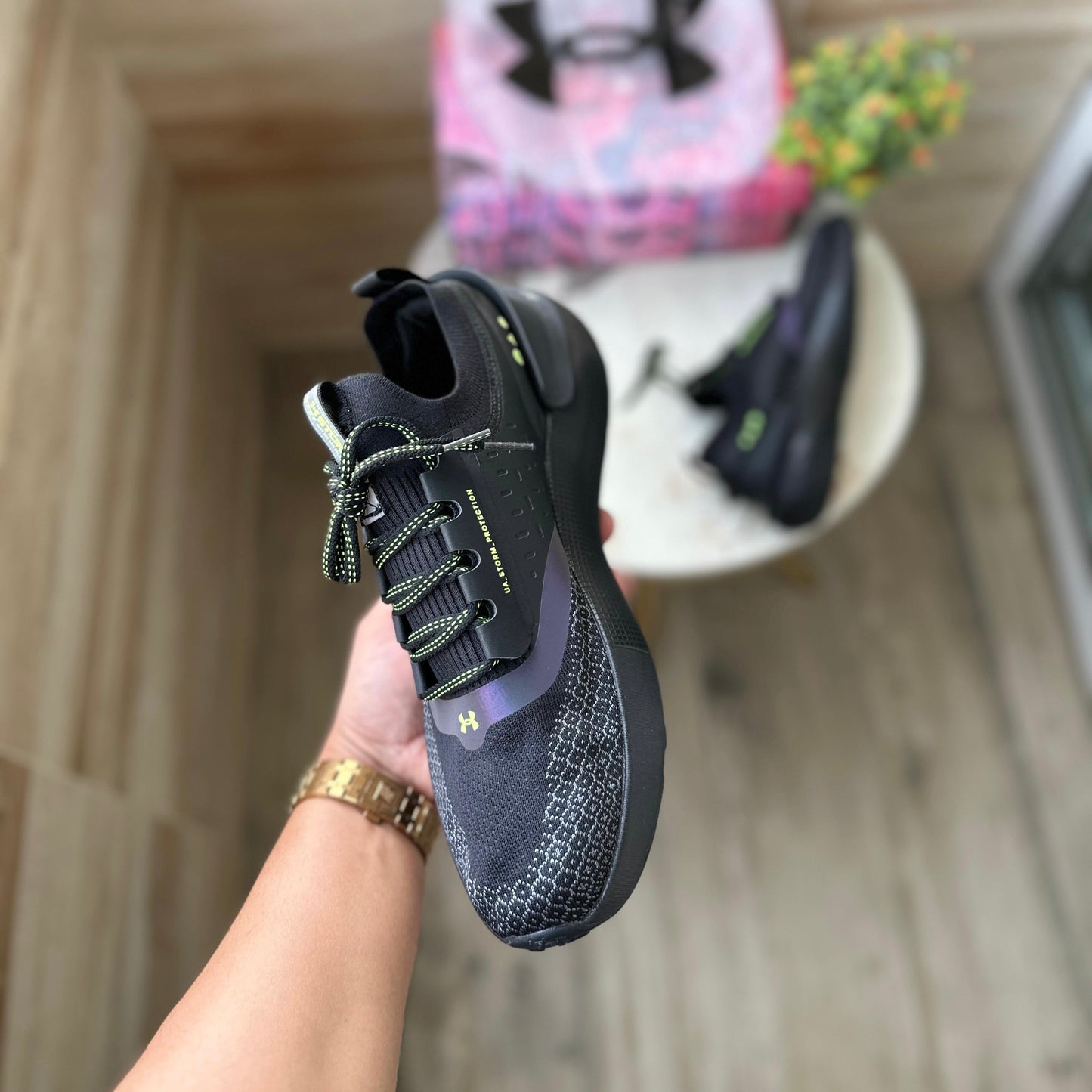 UNDER ARMOUR PHANTOM HOVR BLACK