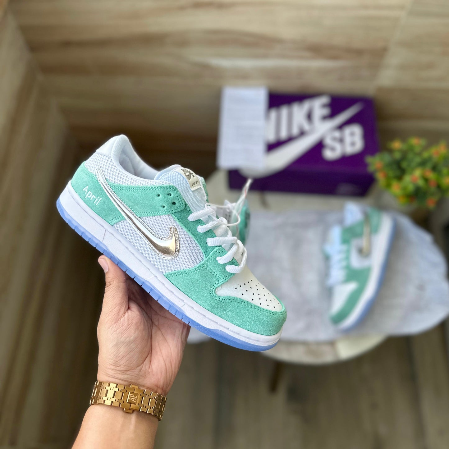 Nike sb dunk April