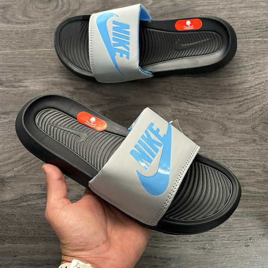 NIKE PREMIUM SLIPPER