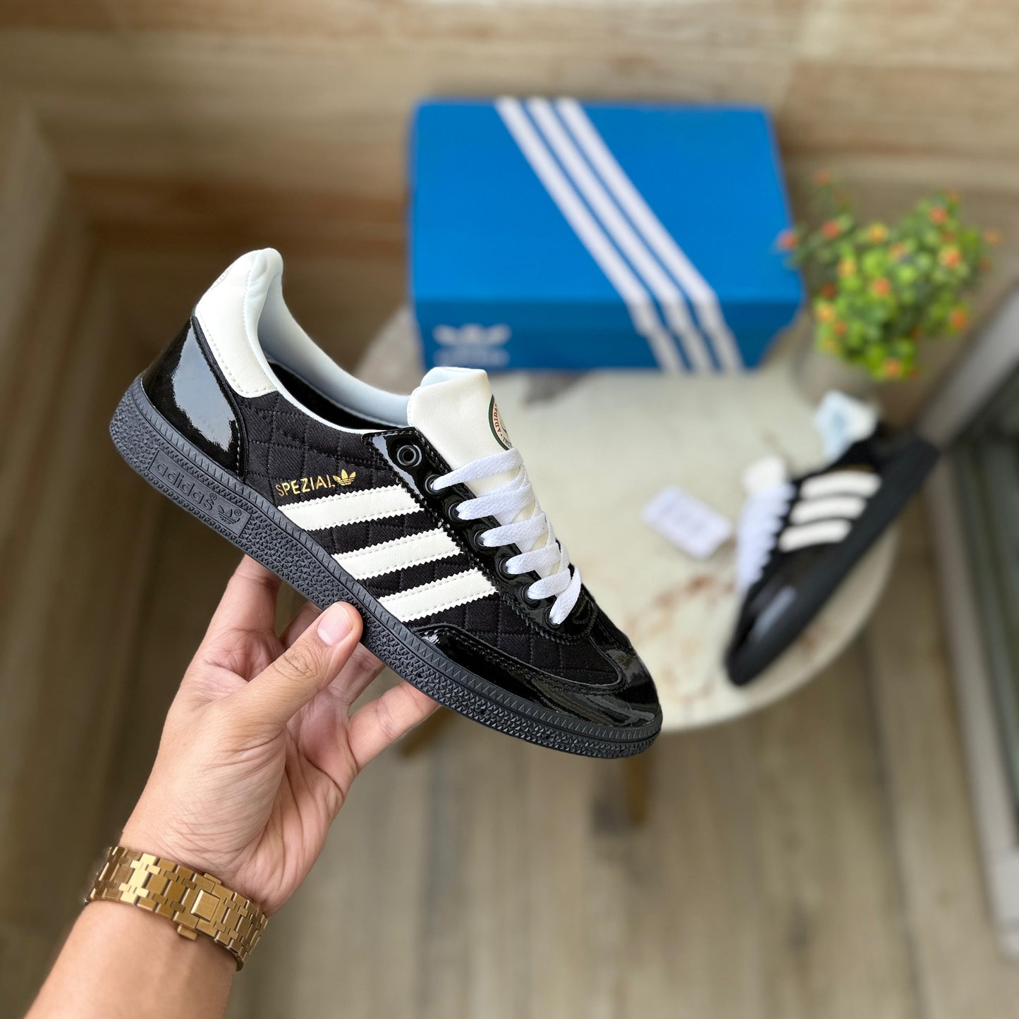 Adidas orginals handball spezial patent black