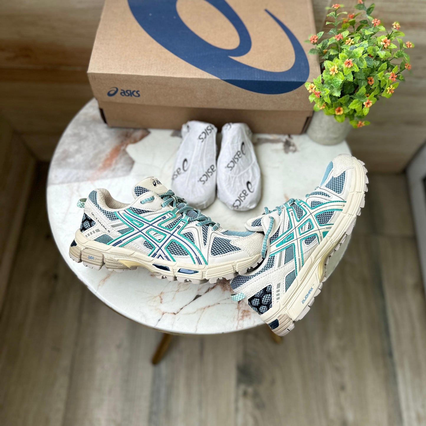 ASICS KAHANA GEL 8 NEWEST