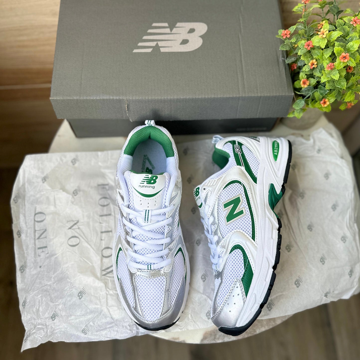 NEW BALANCE 530 GREEN