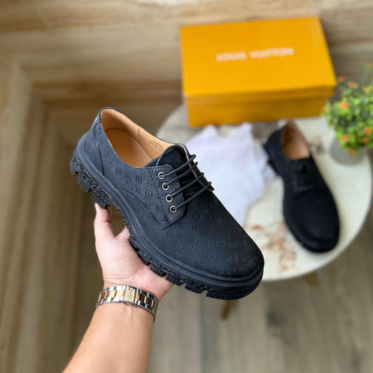 LOUIS VUITTION LOGO BOOTS SHOES