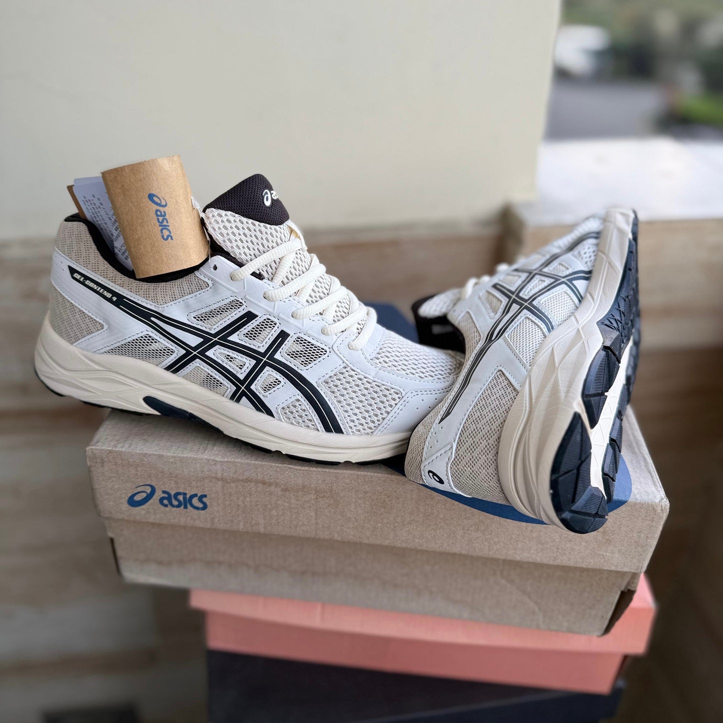 Asics gel contend 4 white black