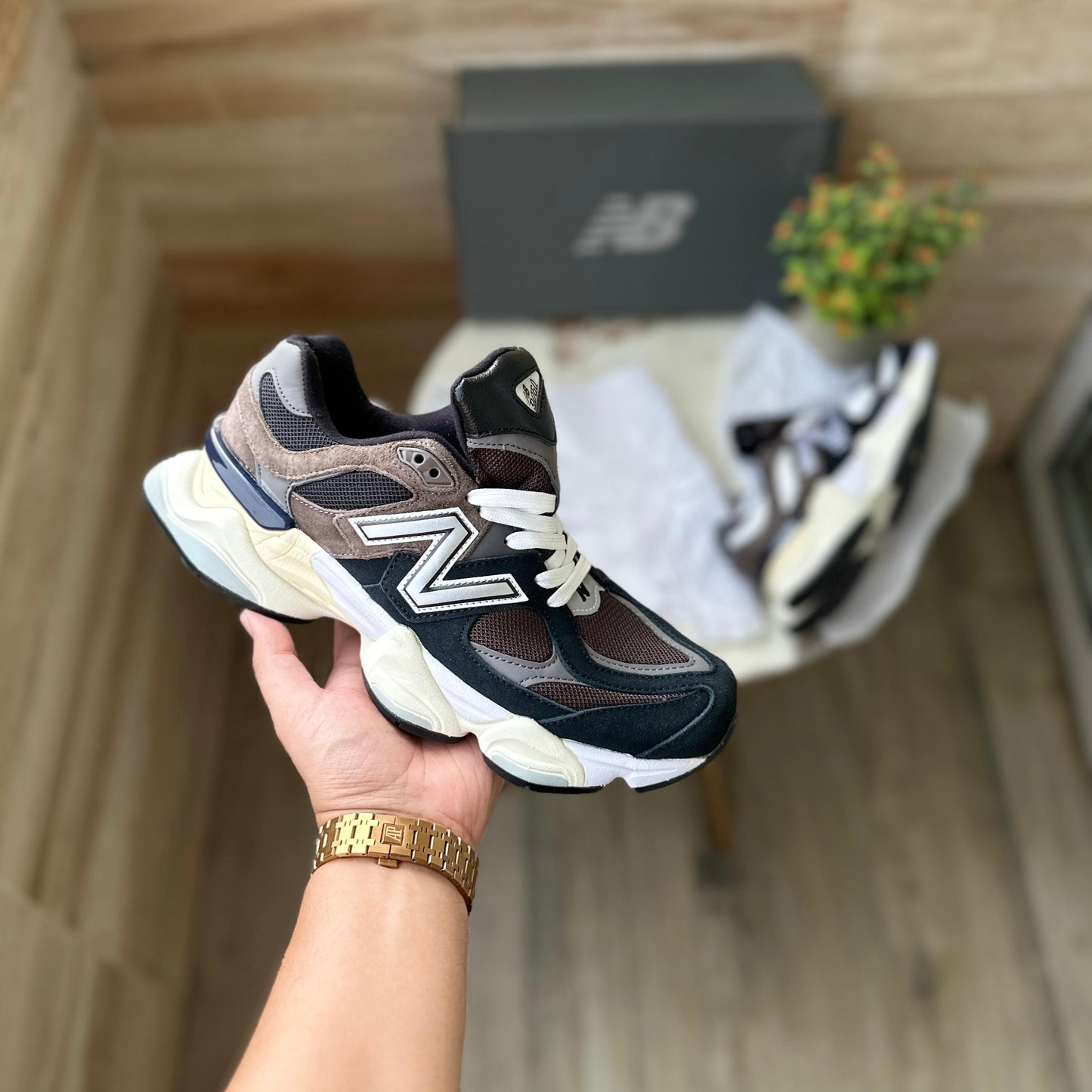NEW BALANCE 9060 BLACK BROWN