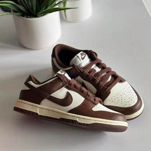 NIKE SB DUNK MOCHA