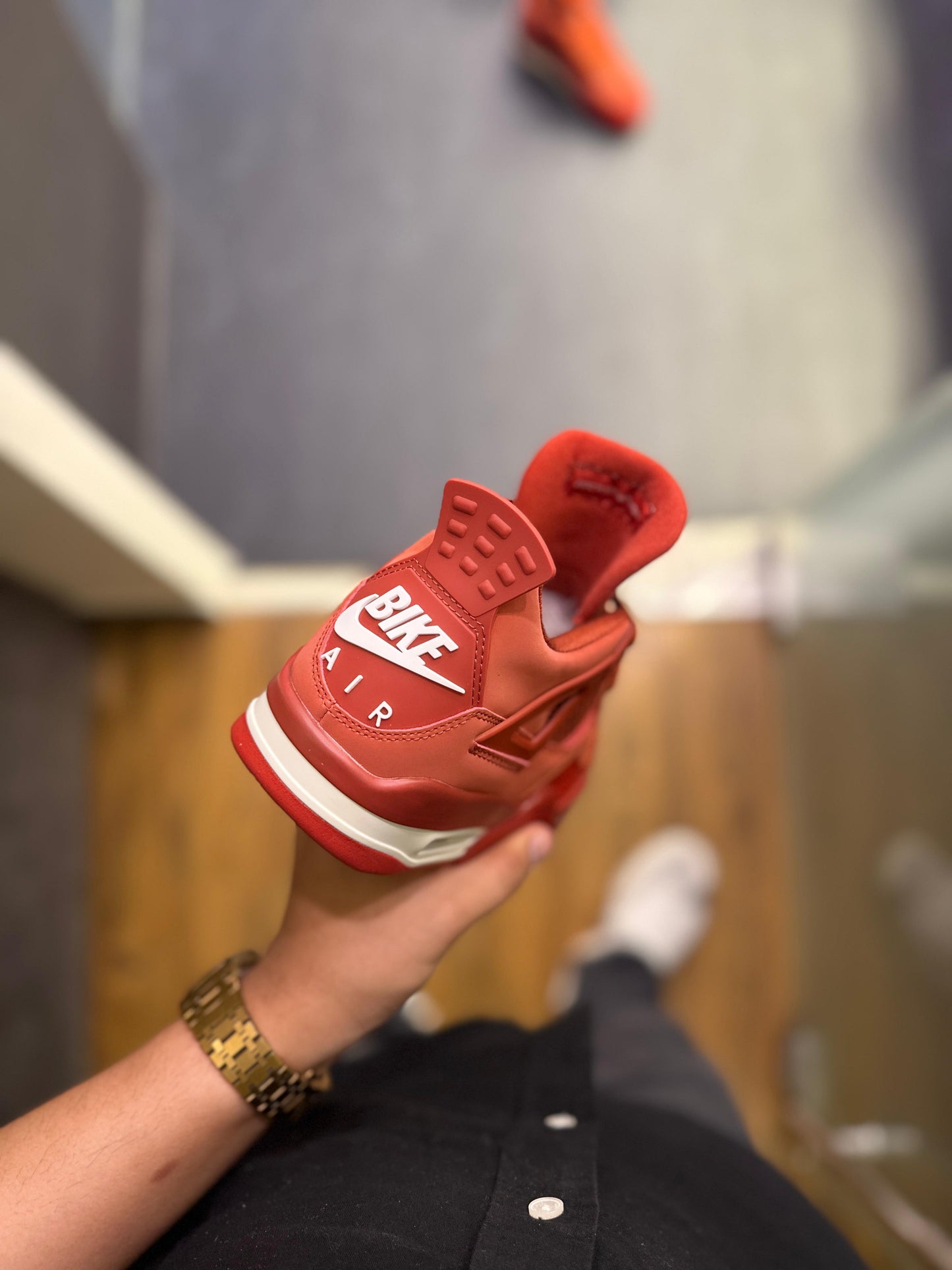 AIR JORDANS RETRO 4 NIGEL SYLVESTER