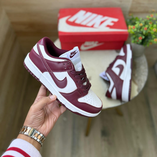 Nike sb dunk wine