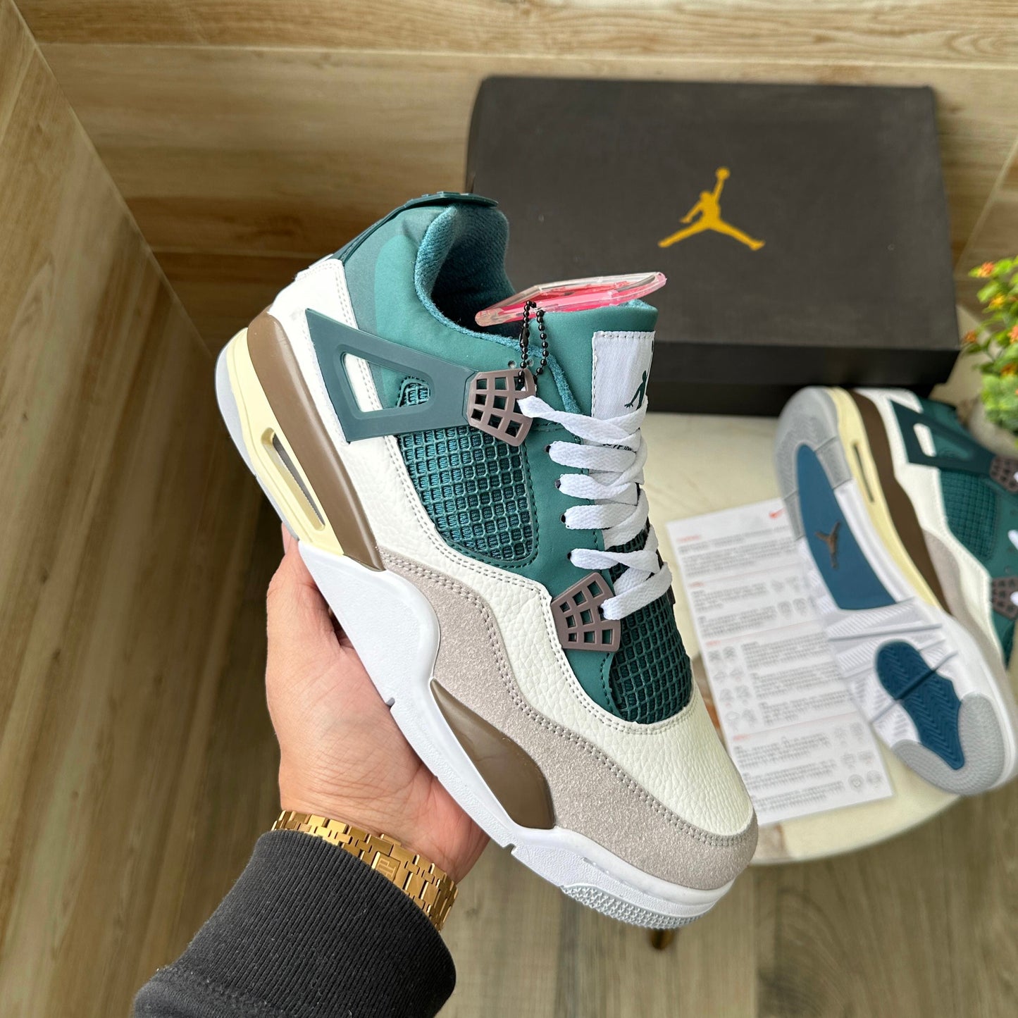 JORDAN RETRO SNORLAX DOREMON
