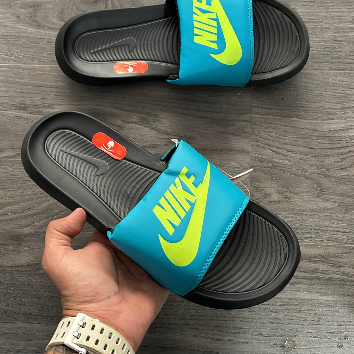 NIKE PREMIUM SLIPPER