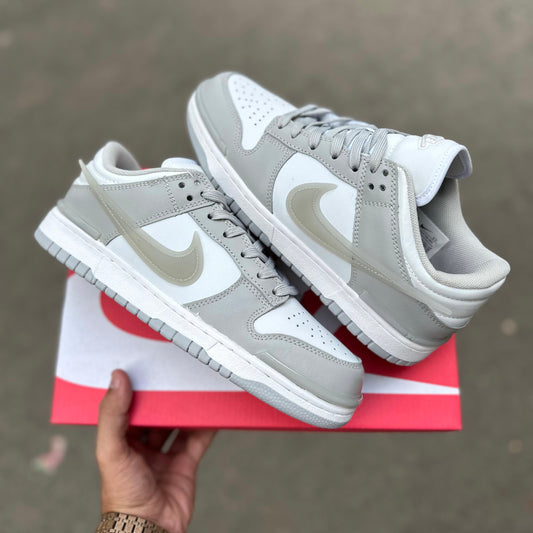 NIKE SB DUNK LOW TWIST LIGHT SILVER
