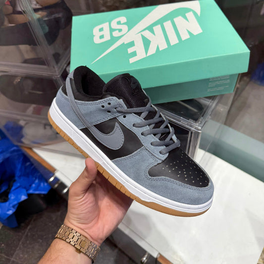 NIKE SB DUNK LOW TRD DARK GREY