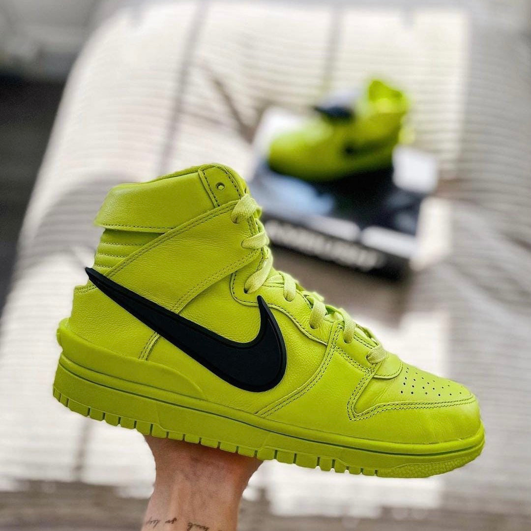 NIKE DUNK HIGH X AMBUSH FLASH LIME