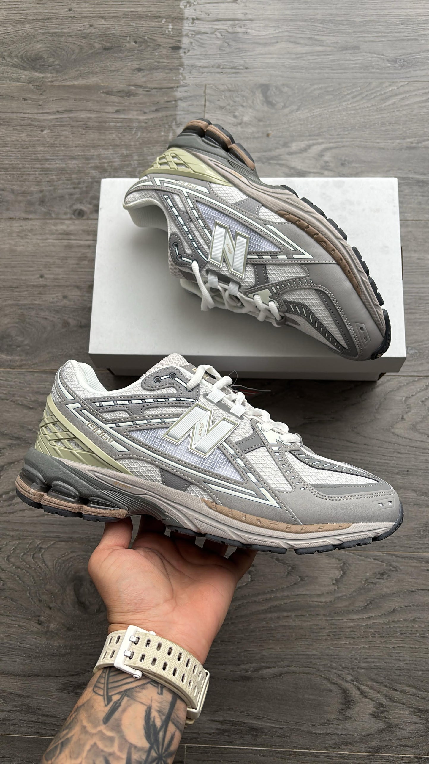 New balance 1906
