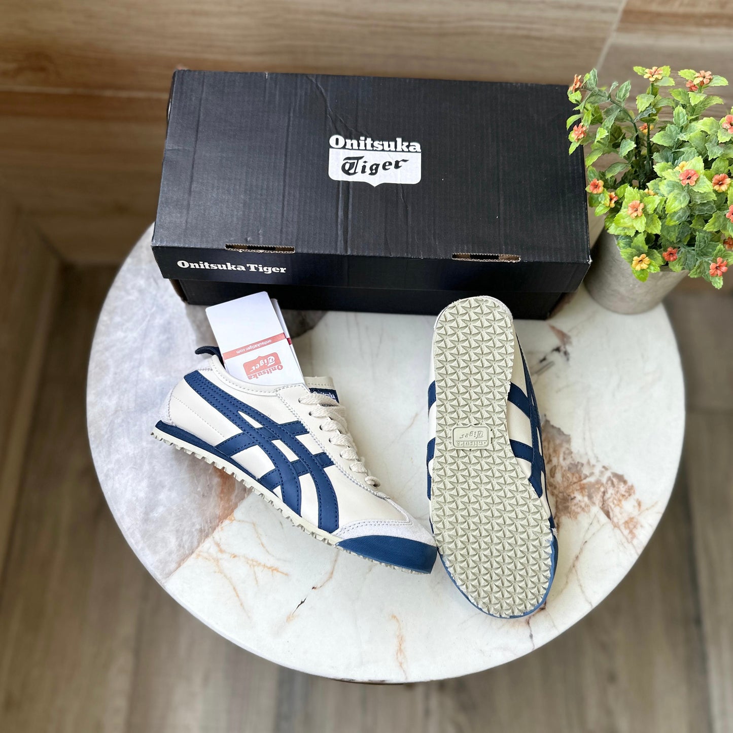 ONITSUKA TIGER LEATHER NAVY