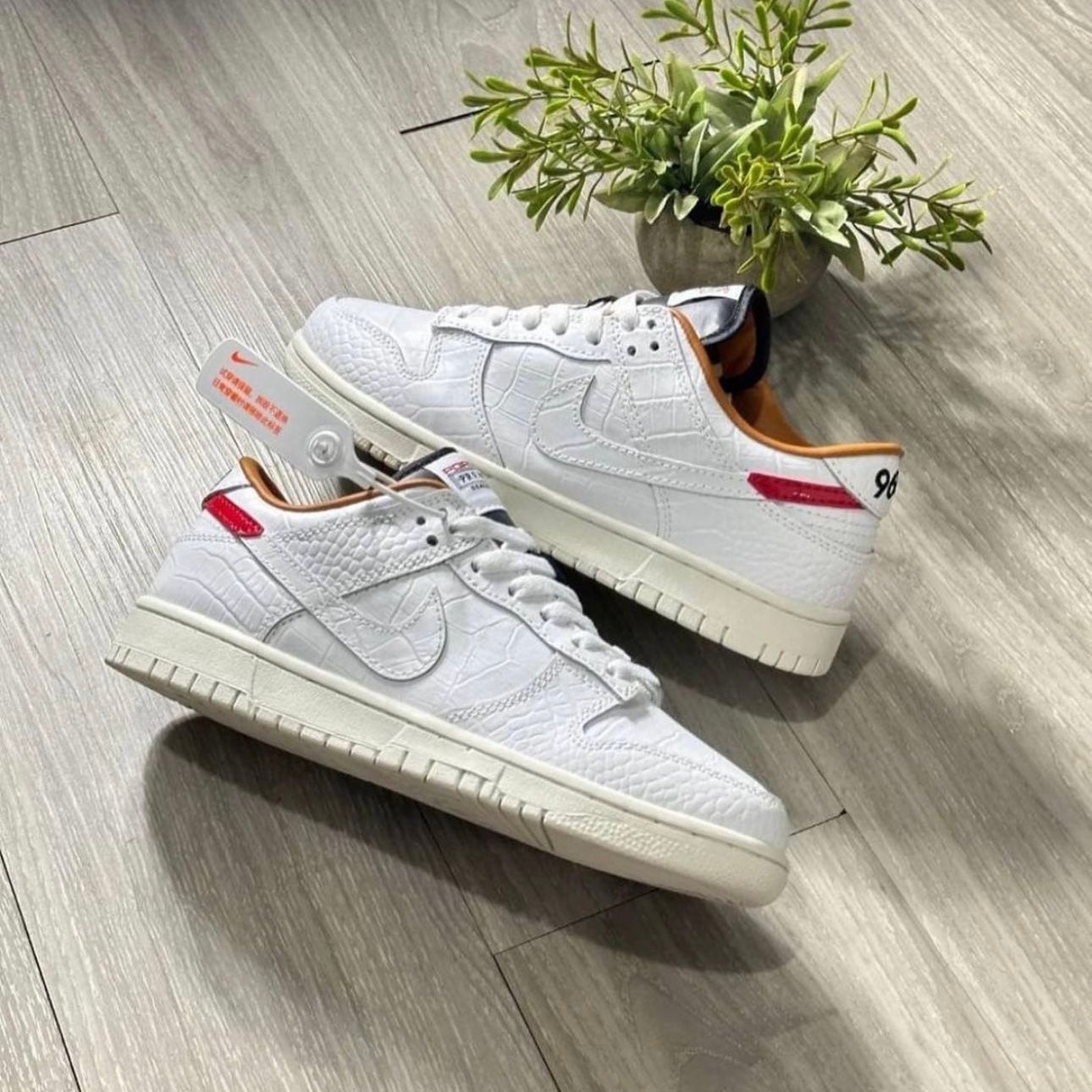 NIKE SB DUNK LOW PORSCHE 964