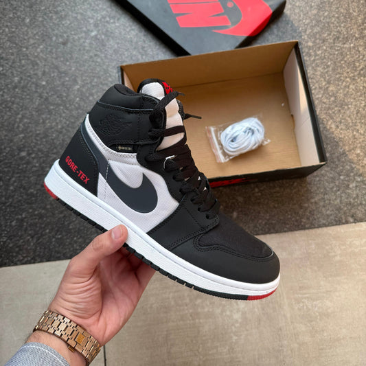 NIKE AIR JORDAN 1 GORE TEX