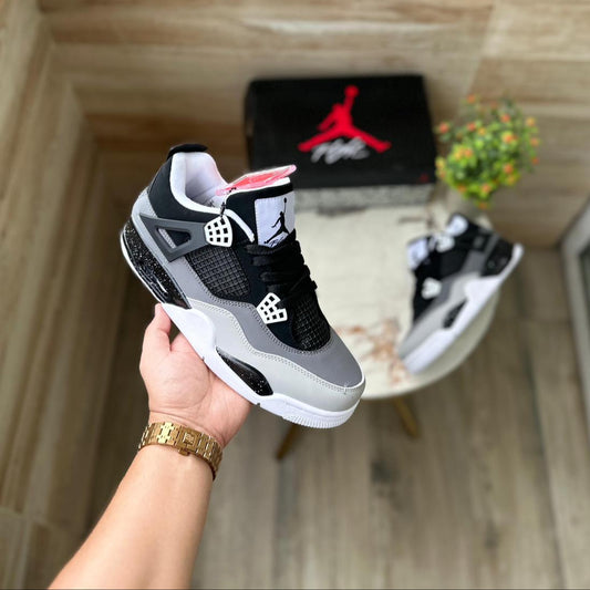 Jordans retro 4 fear pack