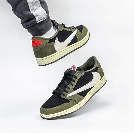 NIKE AIR JORDAN RETRO 1 TRAVIS SCOTT LOW OLIVE