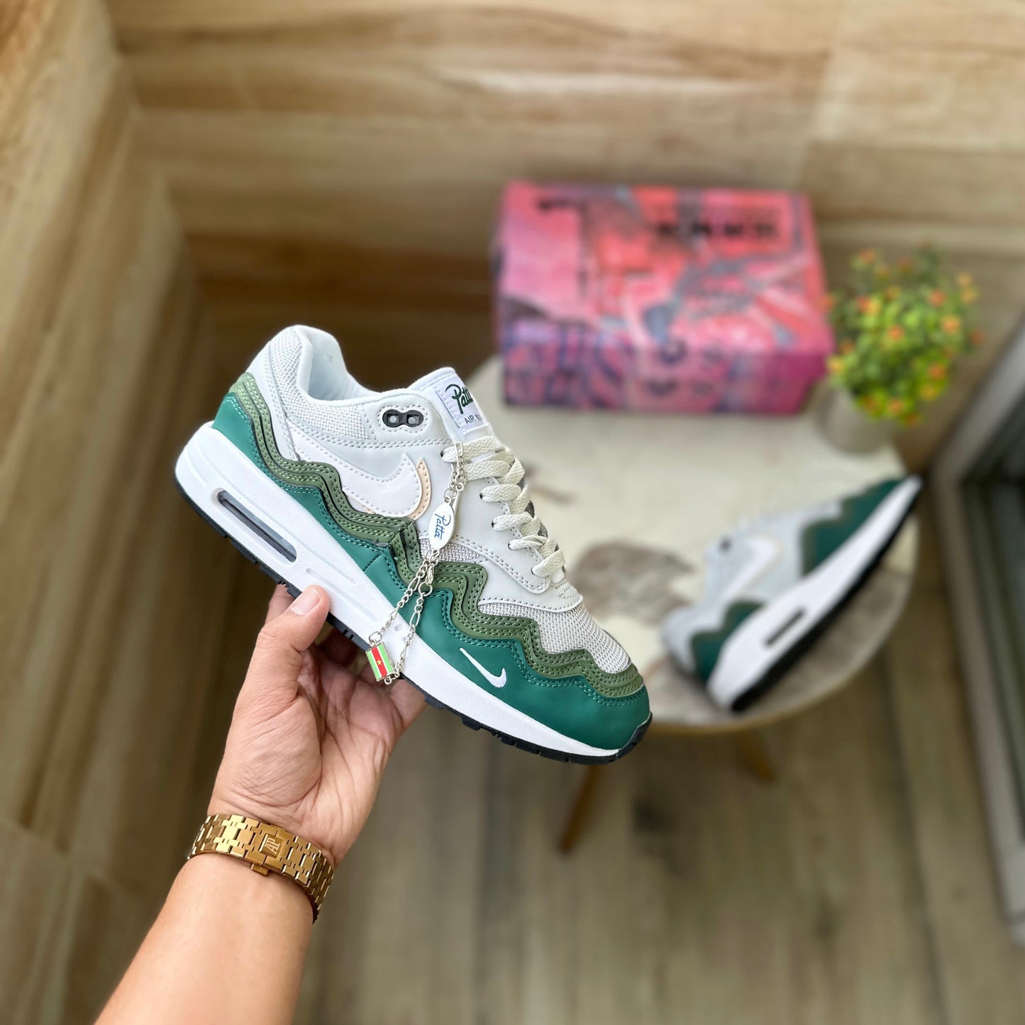 NIKE AIRMAX PATTA FAMILIAR GREEN