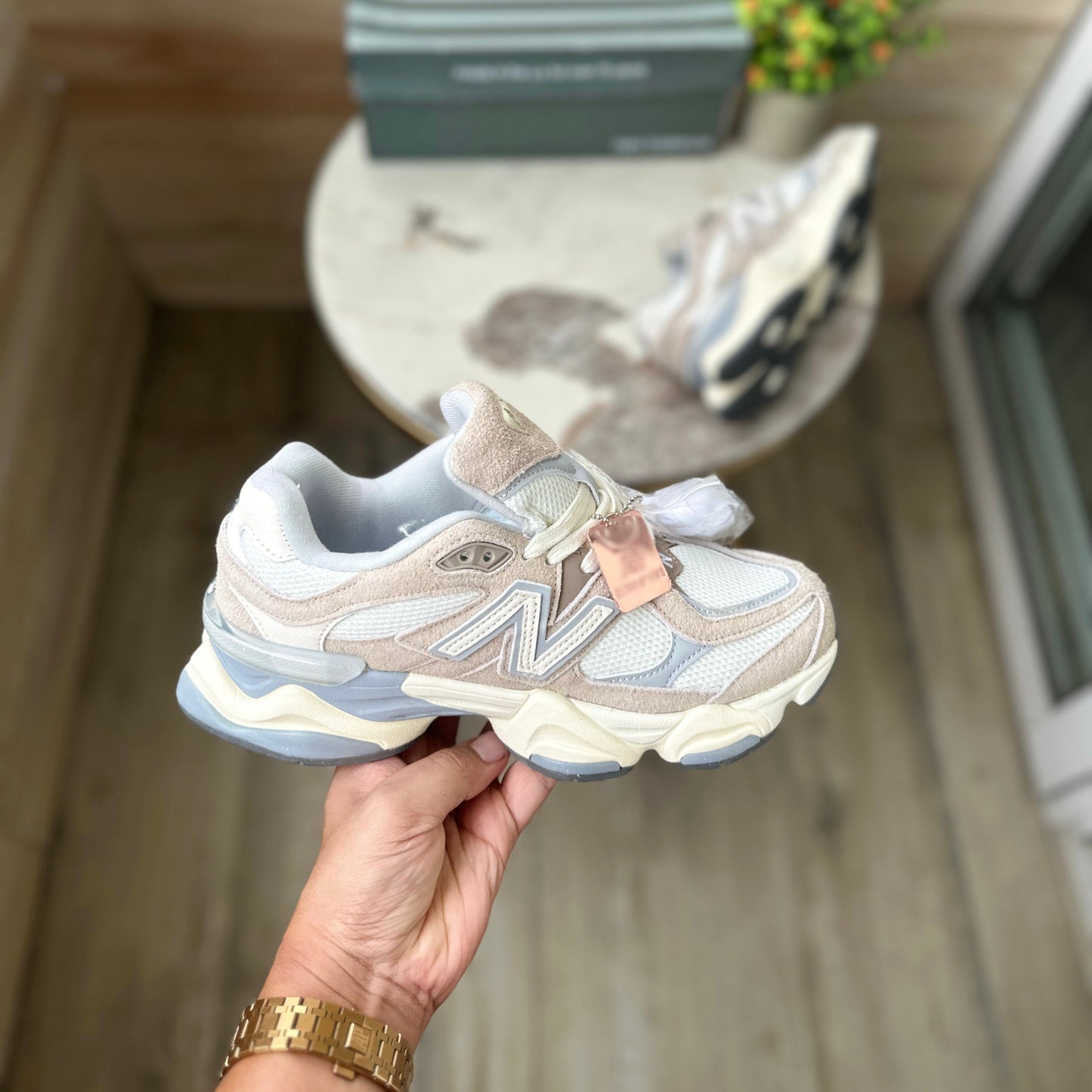 NEW BALANCE 9060 GREY QUARTZ