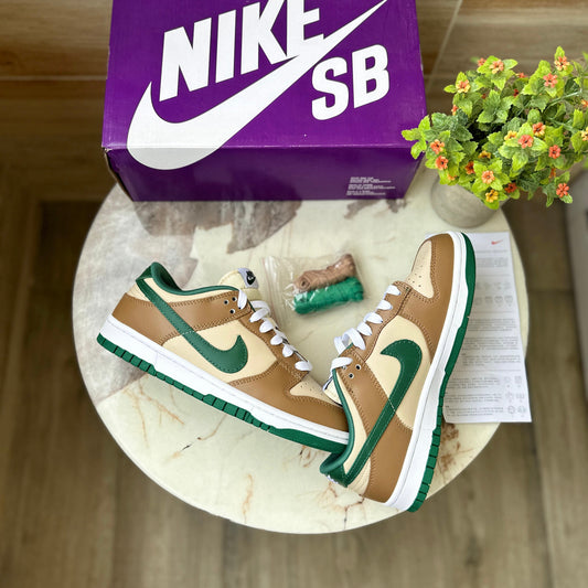 NIKE SB DUNK RATTAN GORGE GREEN