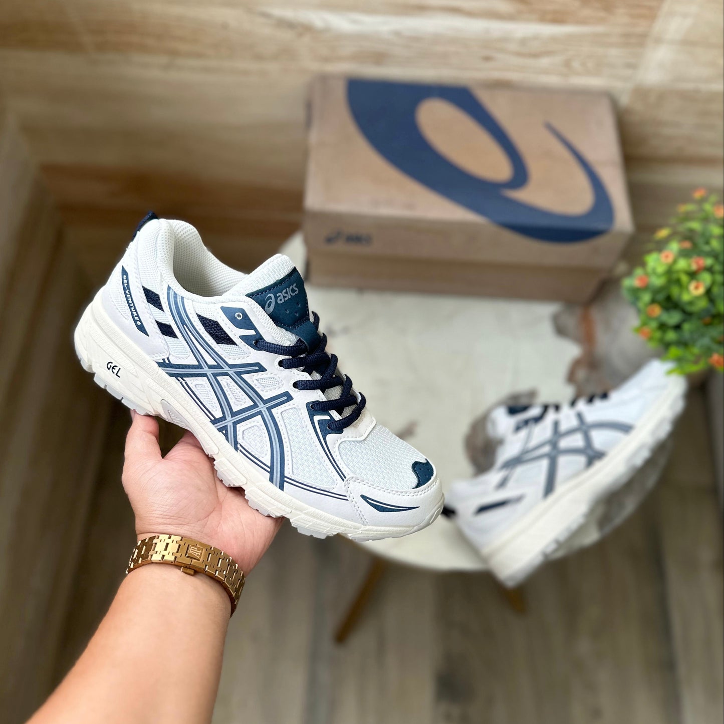 ASICS GEL VENTURE 6