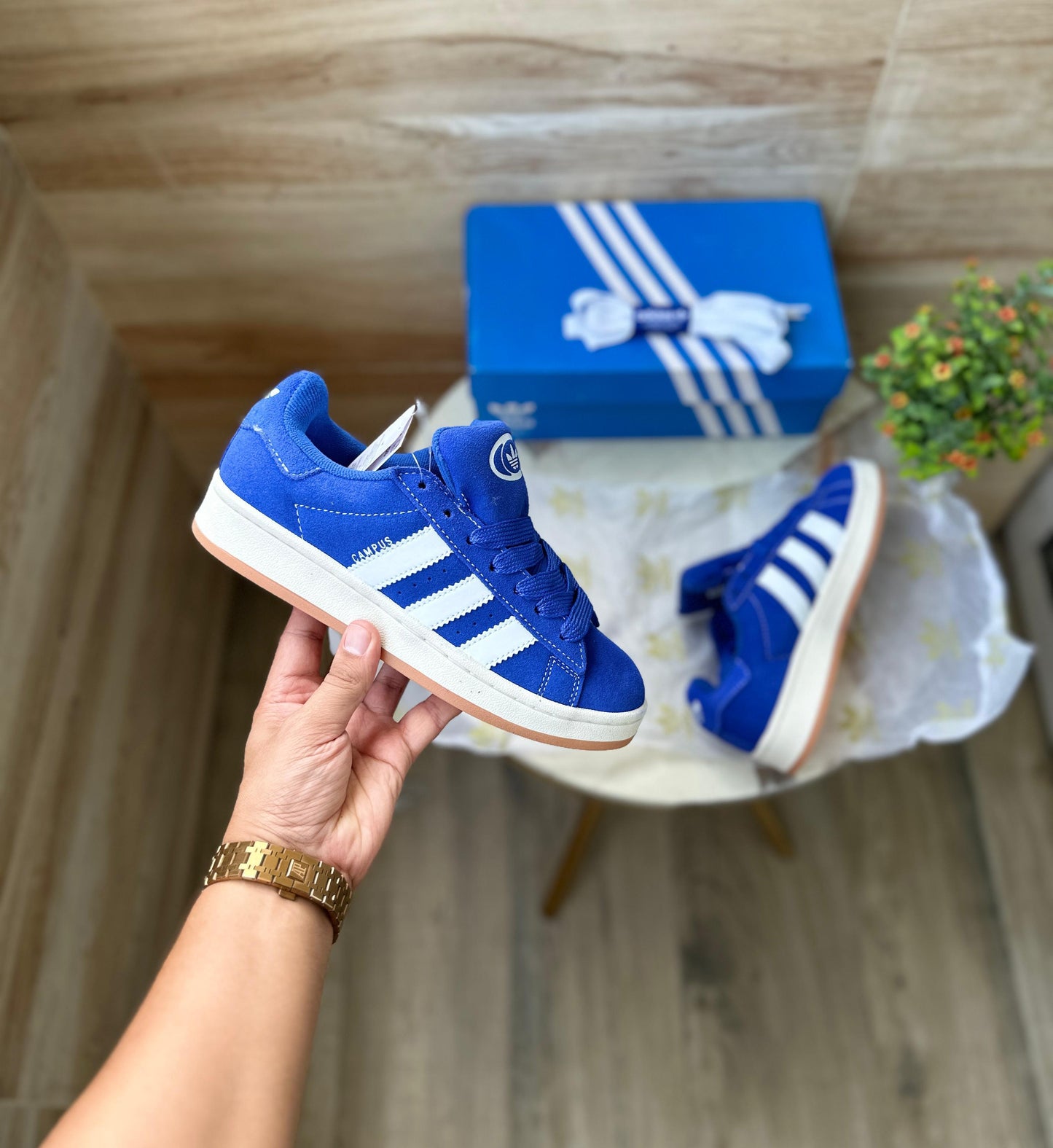 Adidas orginals campus white preloved blue