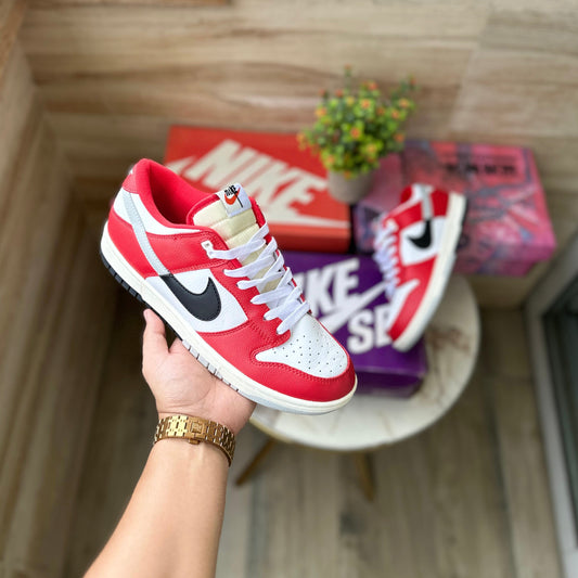 NIKE SB DUNK SPLIT CHICAGO