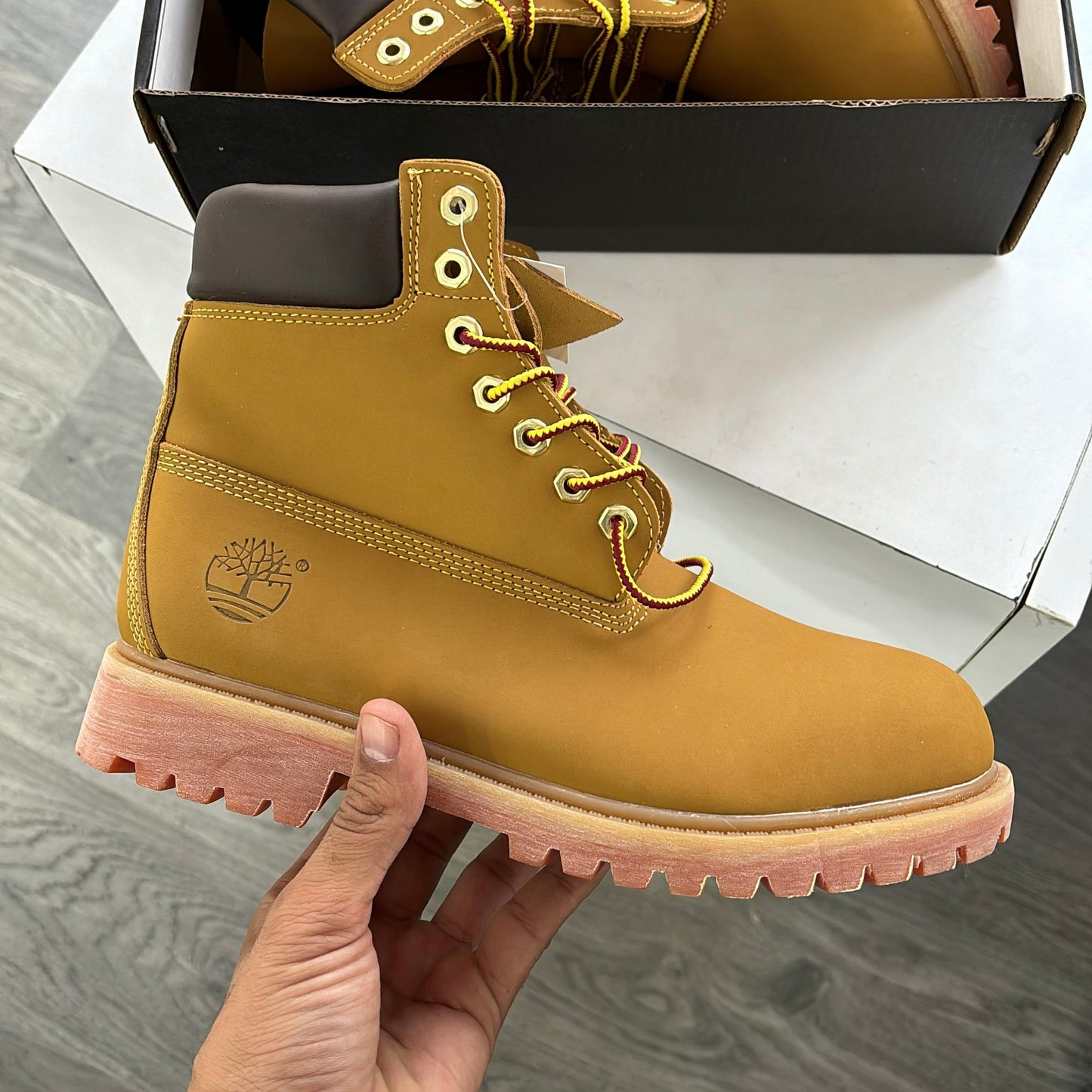 TIMBERLAND TOP LEATHER BOOTS