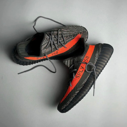 ADIDAS YEEZY 350 BOOST V2 CARBON BELUGA SEMI UA