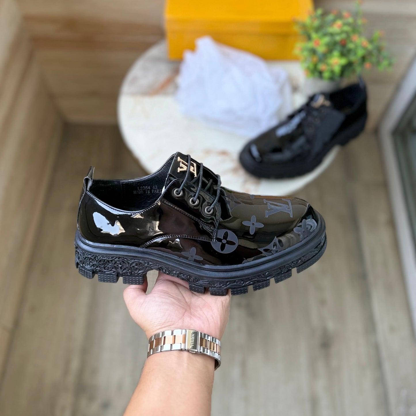 LOUIS VUITTION PATENT SHOES