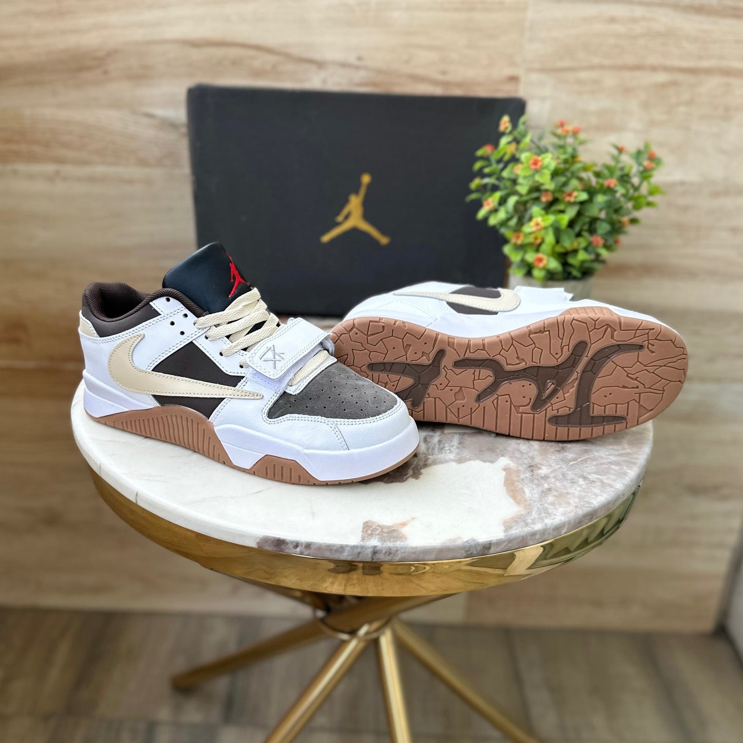 AIR JORDANS RETRO TRAVIS SCOTT CUT THE CHECK MOCHA