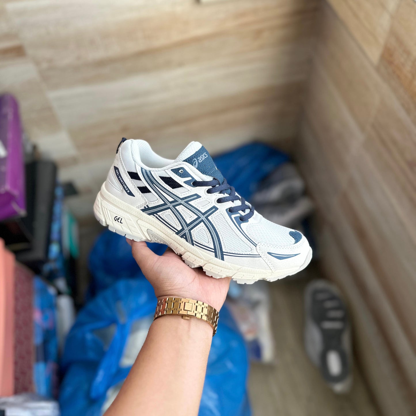 ASICS GEL VENTURE 6