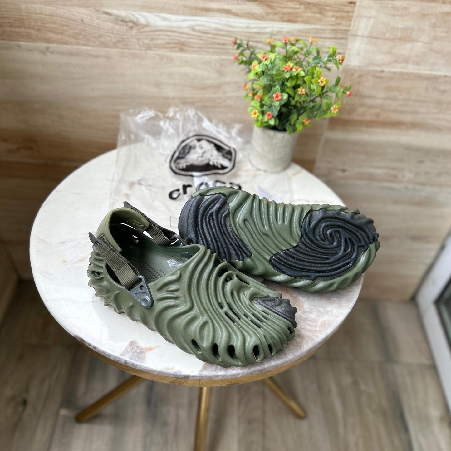 CROCS SALEHA BEMBURRY