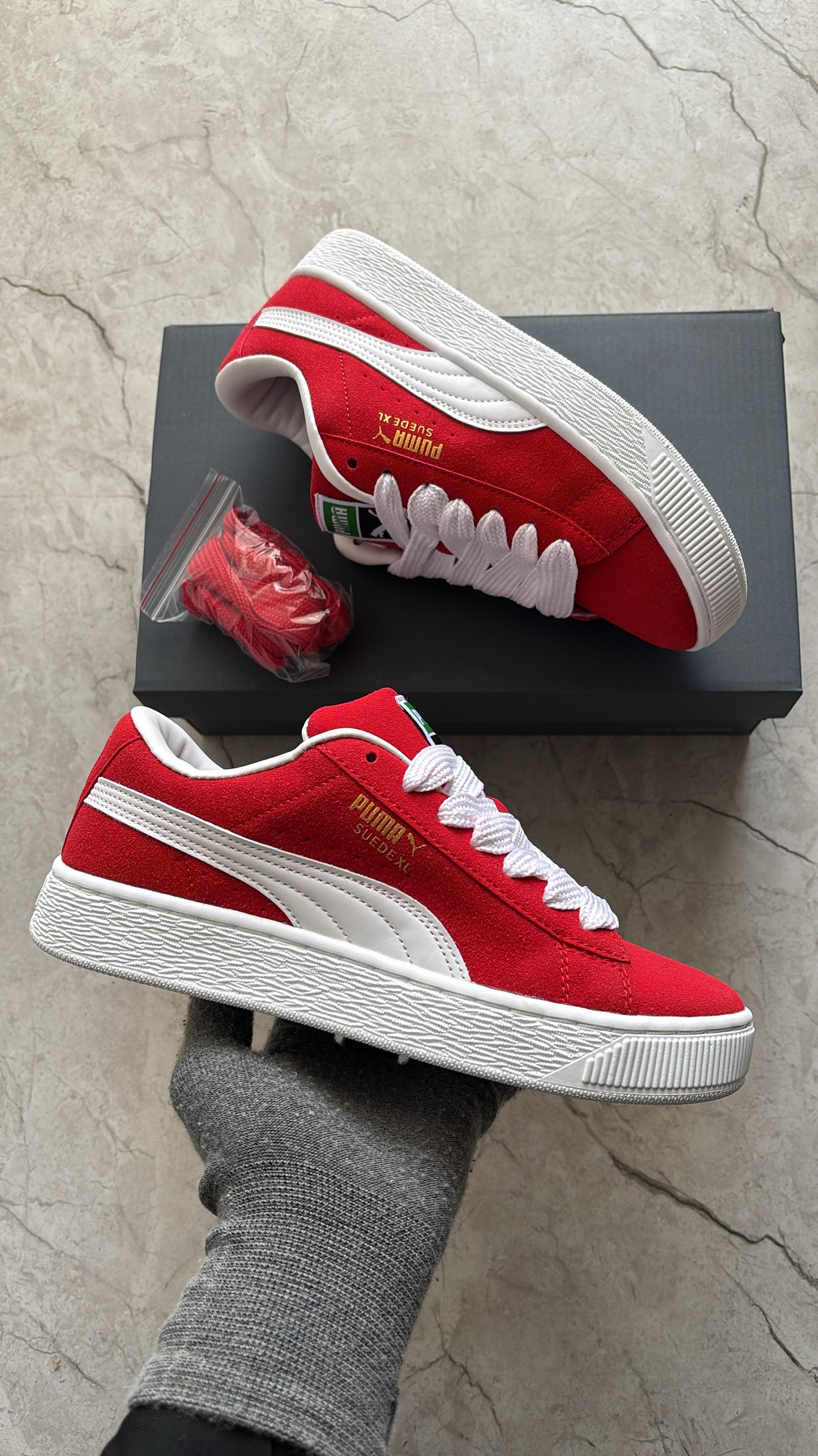 PUMA SUEDE XL RED