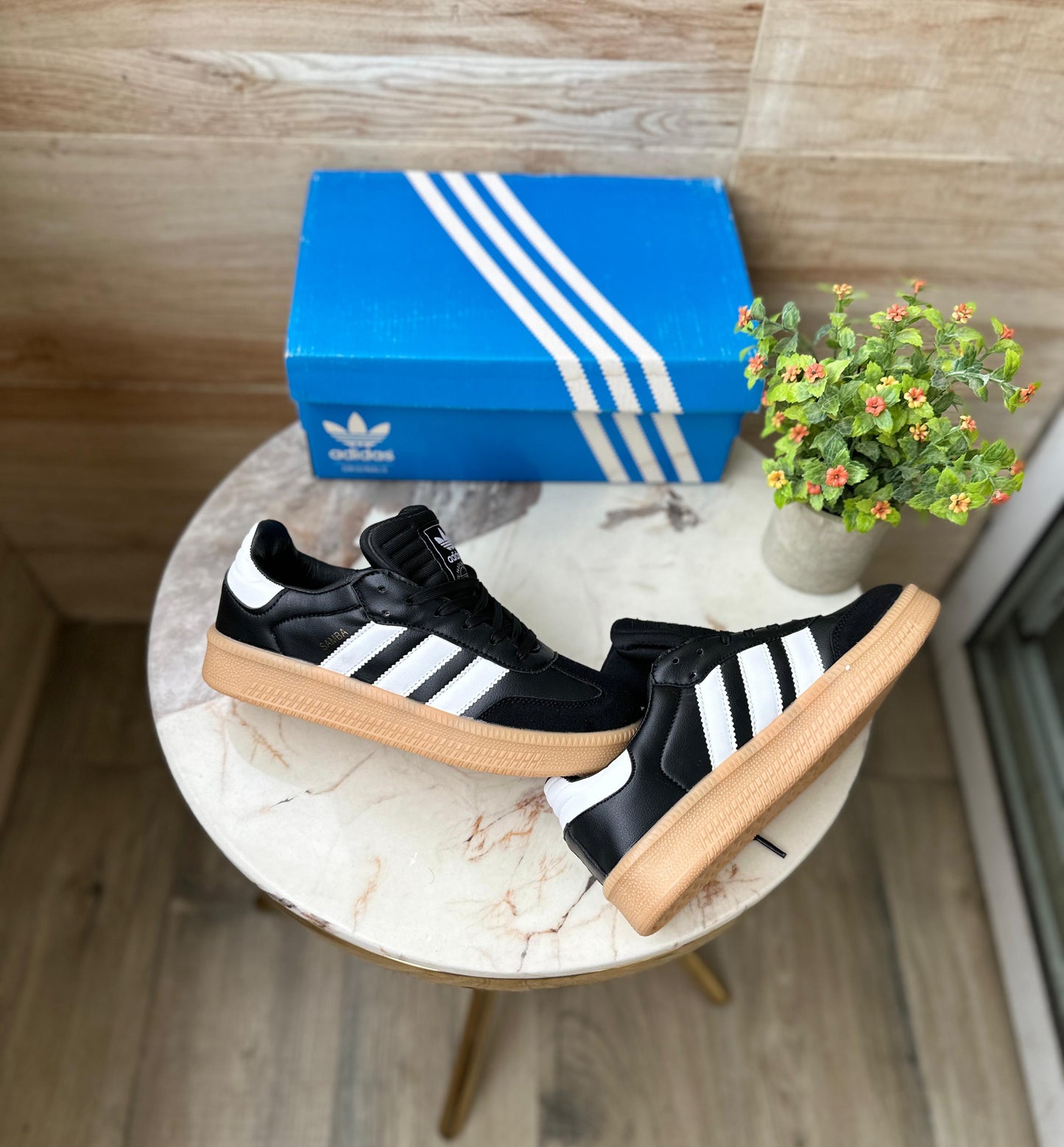 Adidas orginals samba black xlg gum