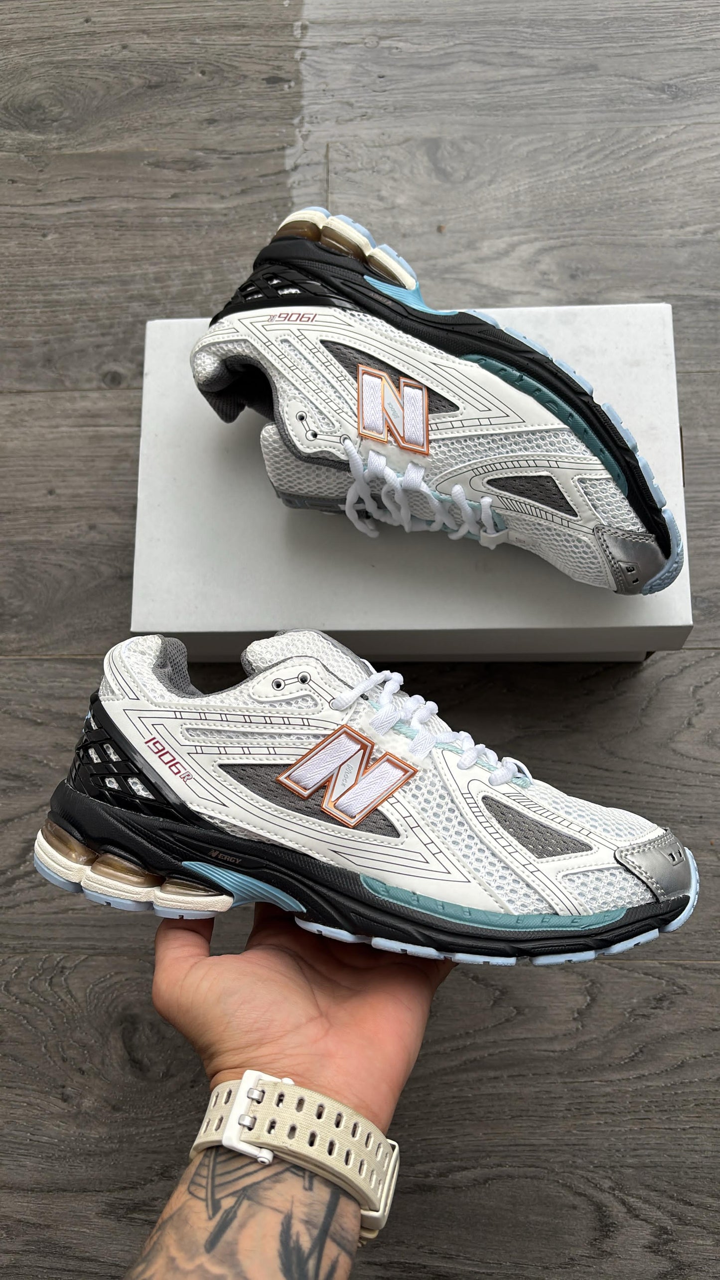 New balance 1906