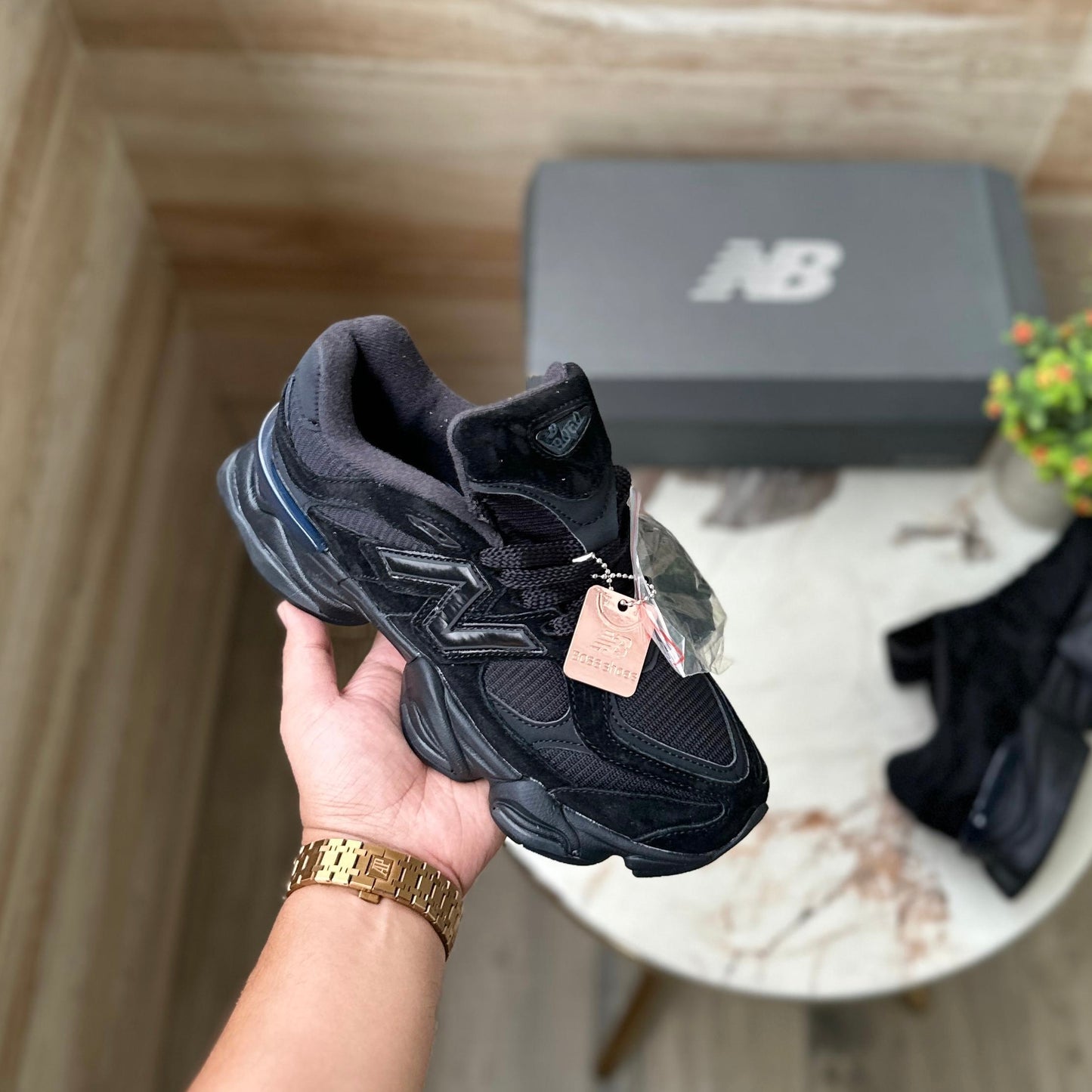 NEW BALANCE 9060 TRIPPLE BLACK