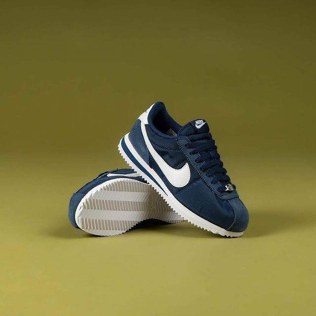 Nike cortez nylon navy